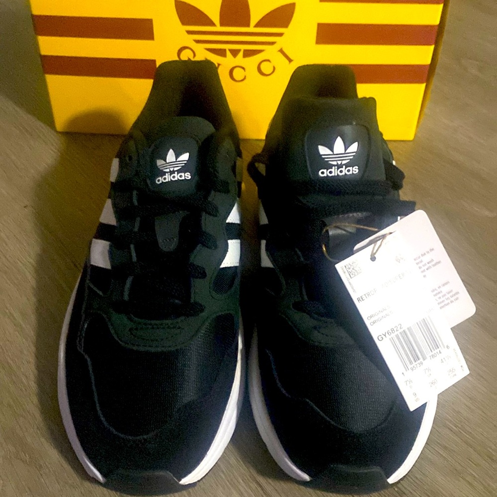 Adidas Retropy Adisuper women’s size 9
